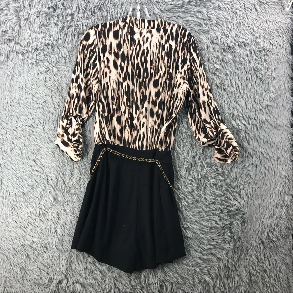 Jennifer Lopez Romper Womens 8 NWT Cheetah Vneck Chain Belt Shorts
